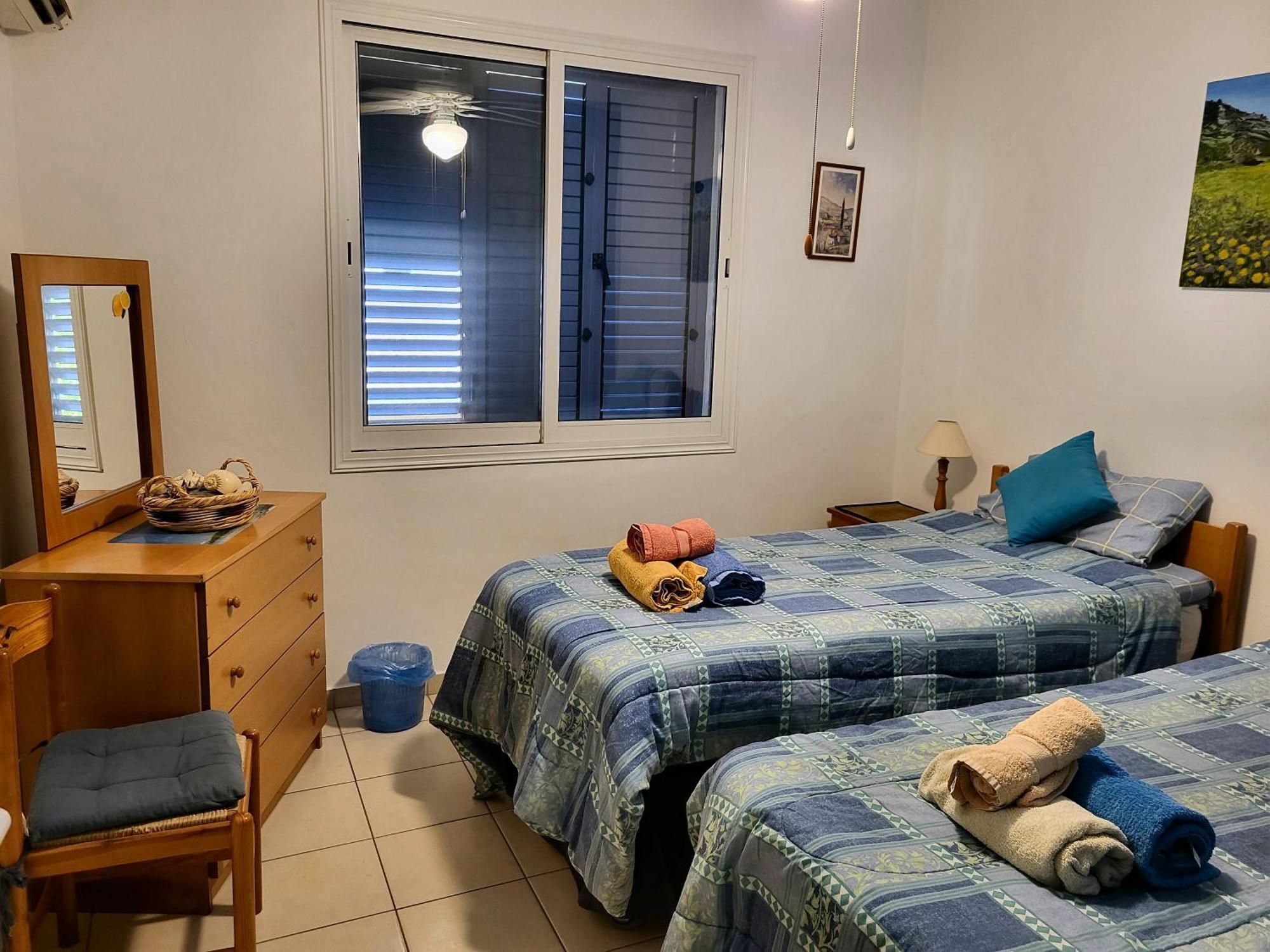 Award-Winning 3-Bedroom Apartment Near Beach 파포스 외부 사진